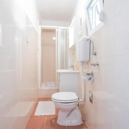 Ferienwohnung Fur 4 Personen Ca 40 Qm In Crikvenica, Kvarner Bucht Und Umgebung Apartman *